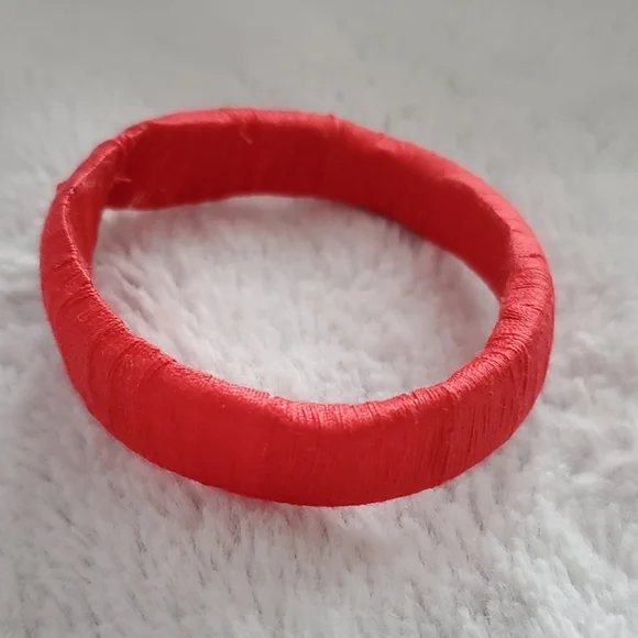 3/10 Handmade Bangle Bundle - Picture 8 of 14